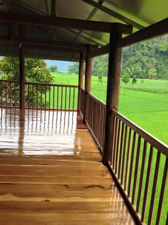Tran Xuan Homestay Ba Be Village photo