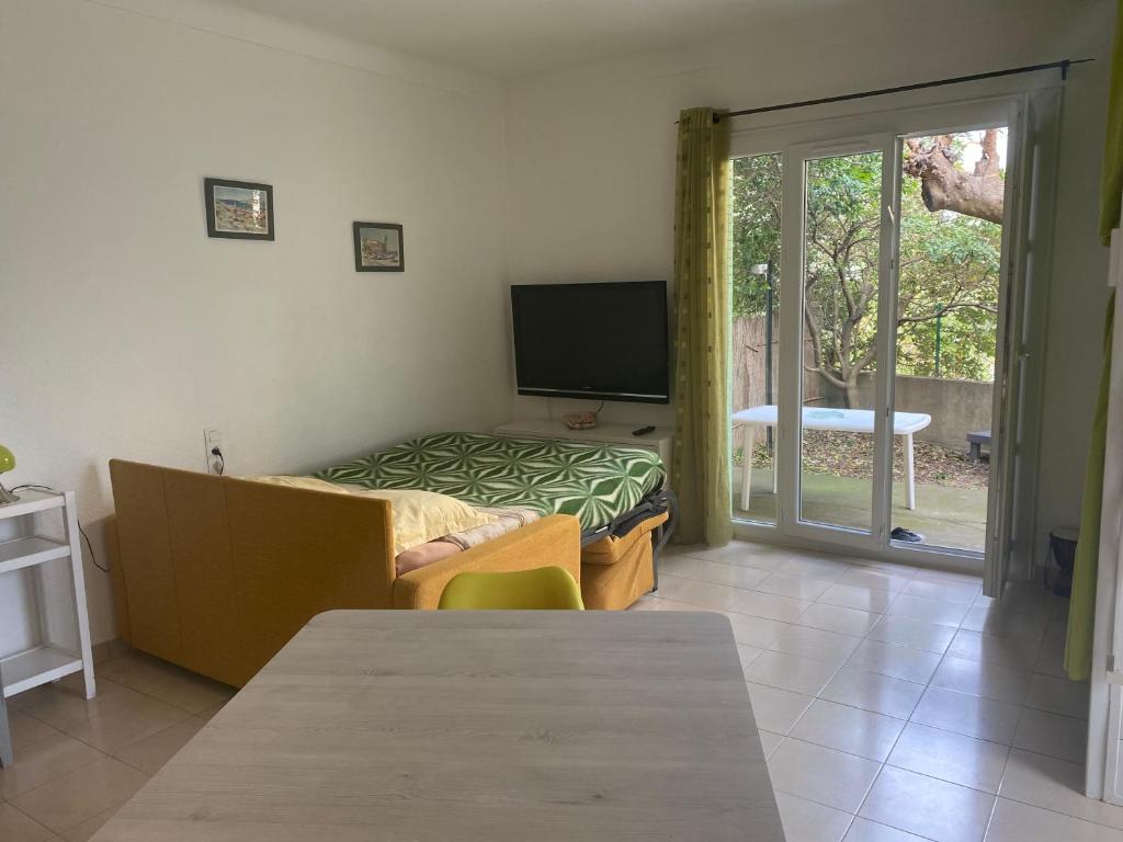 studio, jardin, parking à 100 m de la plage - 5