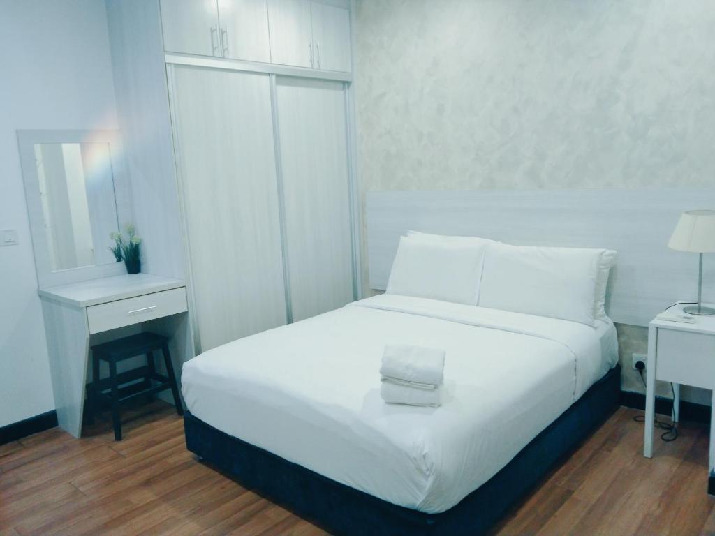 Summer suites klcc by Star Residence photo