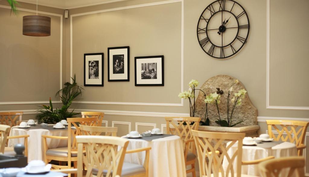 ホテル セントラル サンジェルマン (Hotel Central Saint Germain) レストラン