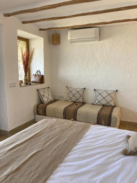 Chambre Double Sup. N°4 - Avec Terrasse & Jardin Privés - Vue Panoramique