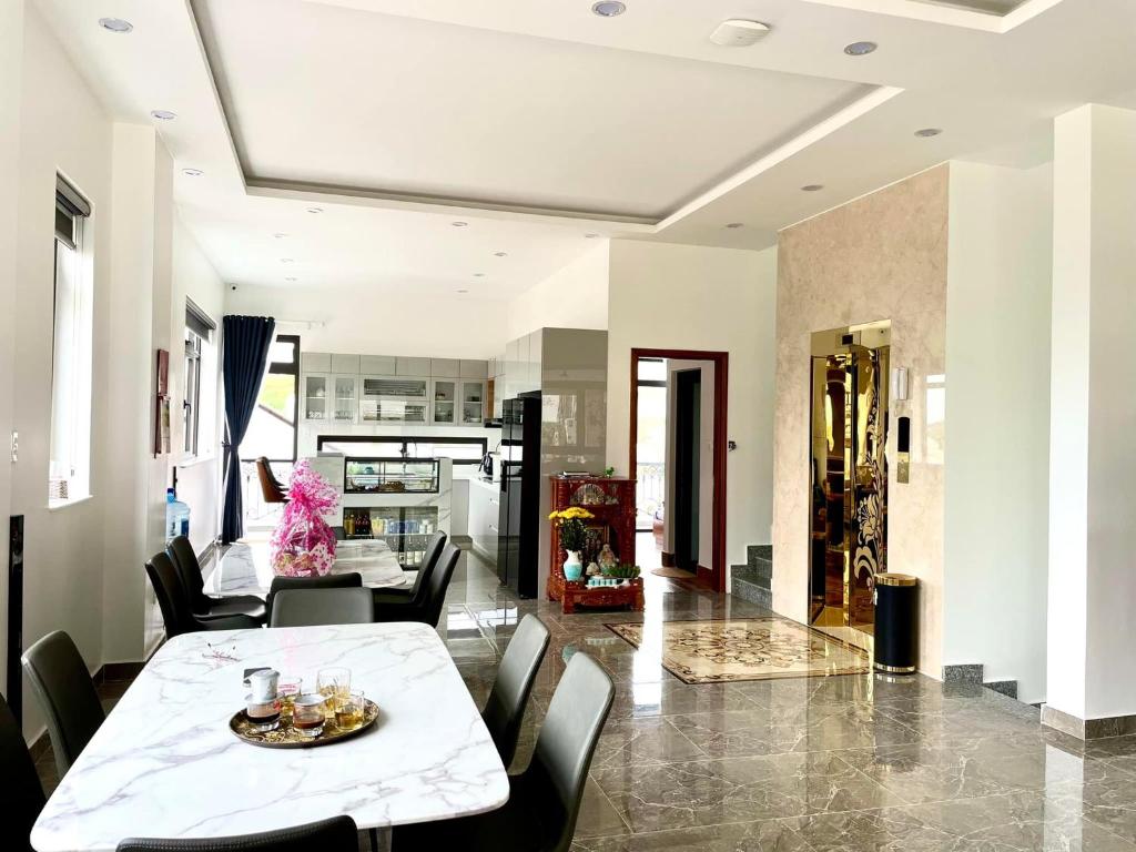 Golden Apple Villa Đà Lạt