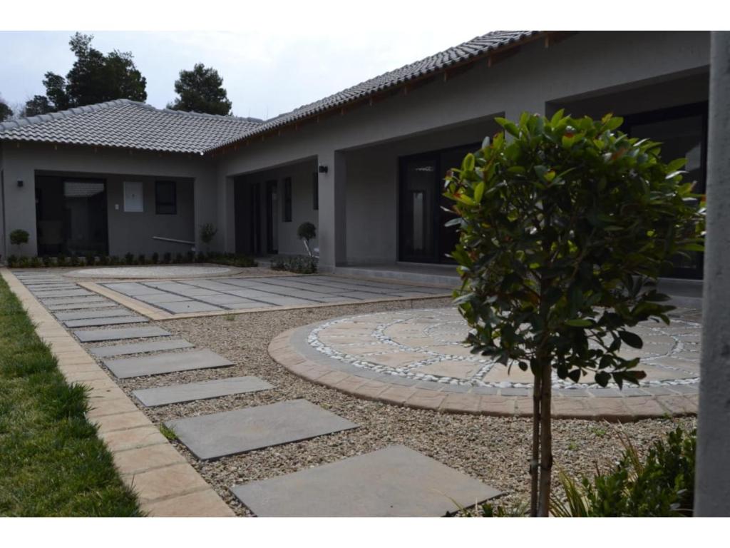 Furaha Guest Lodge photo
