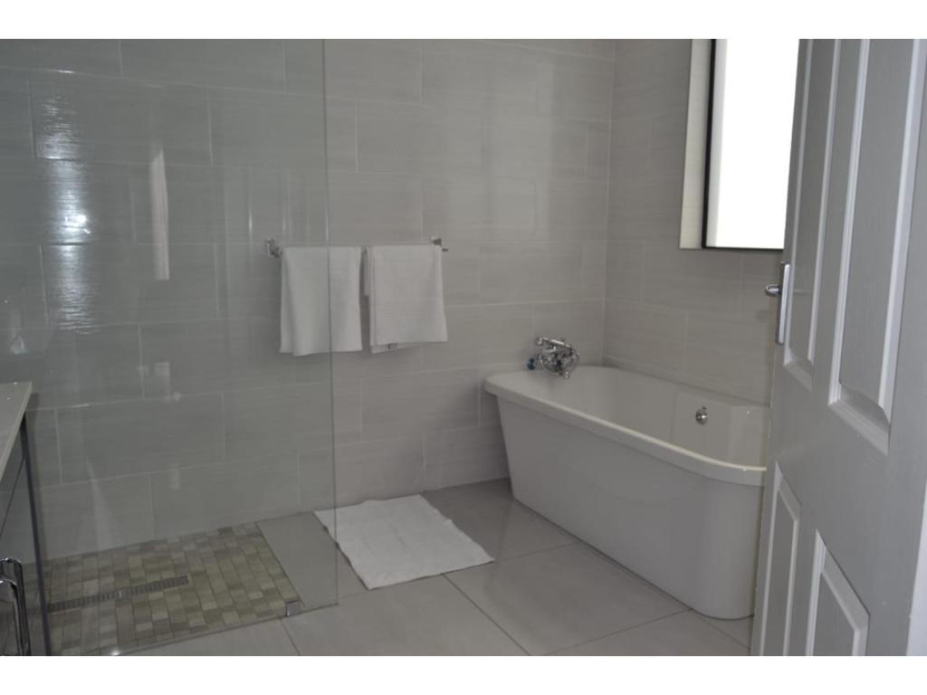 Furaha Guest Lodge photo