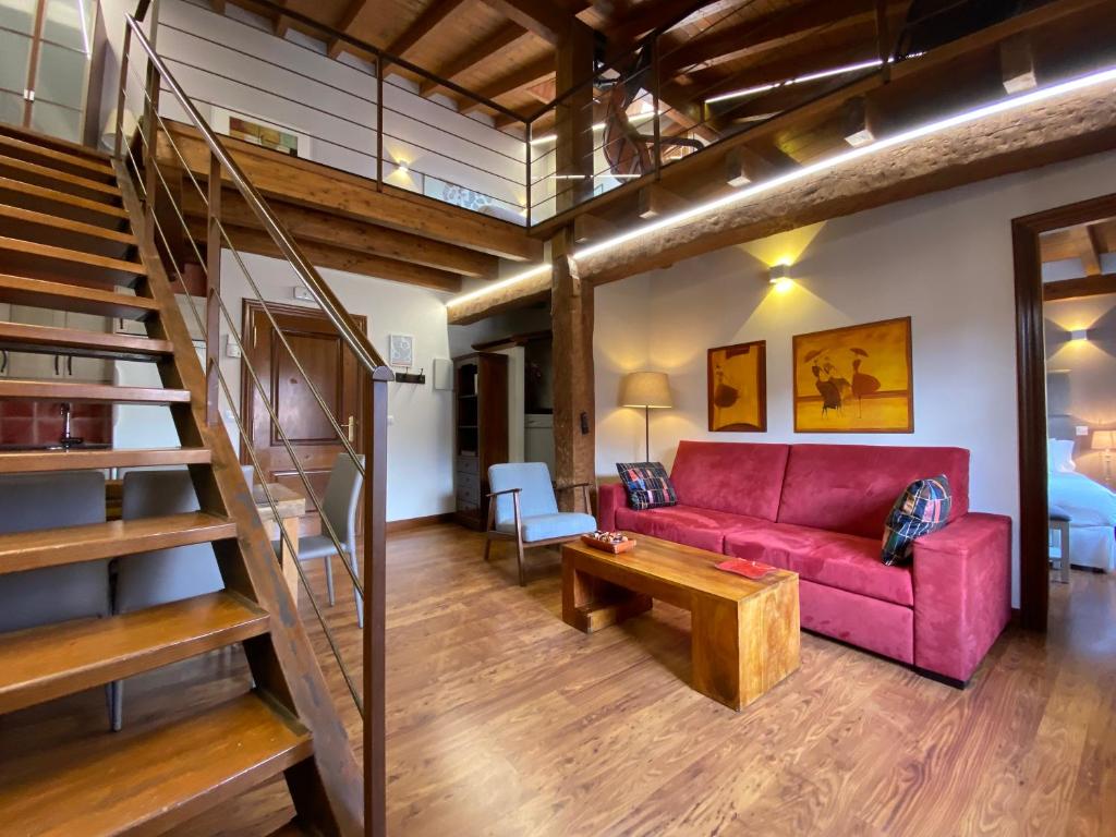 Apartamentos Turisticos Ezcaray 전경