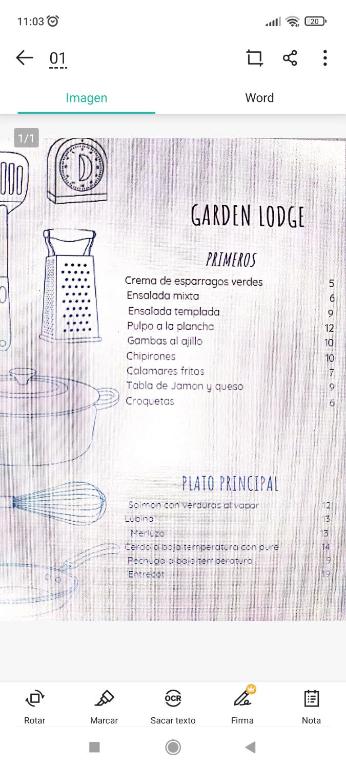 Garden Lodge Hostal Evencio photo