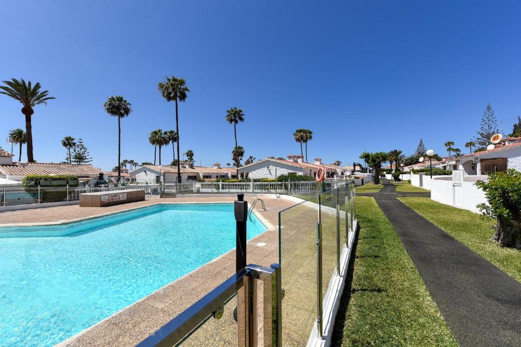Bungalow Santa Barbara EMC2 by VillaGranCanaria - 1