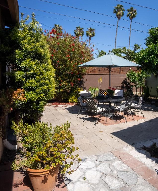 Cozy private Guest House photo