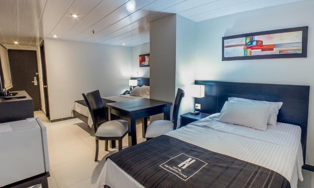 Hotel Metropolitano photo