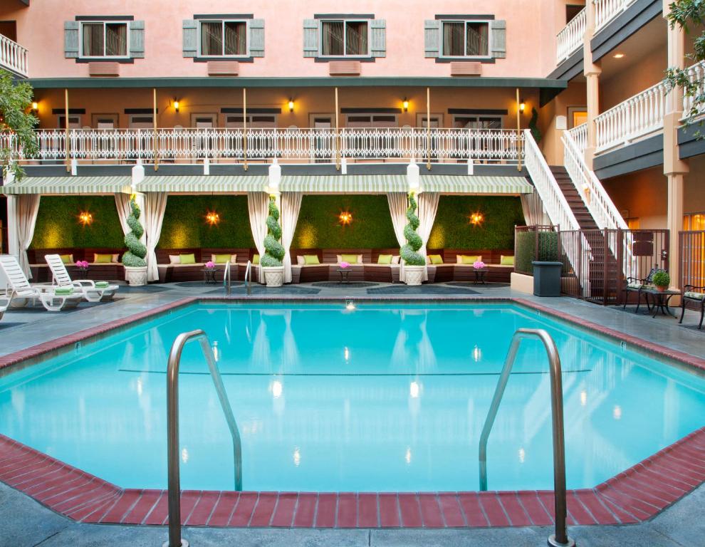Ayres Hotel And Suites Costa Mesa/newport Beach Photo 32