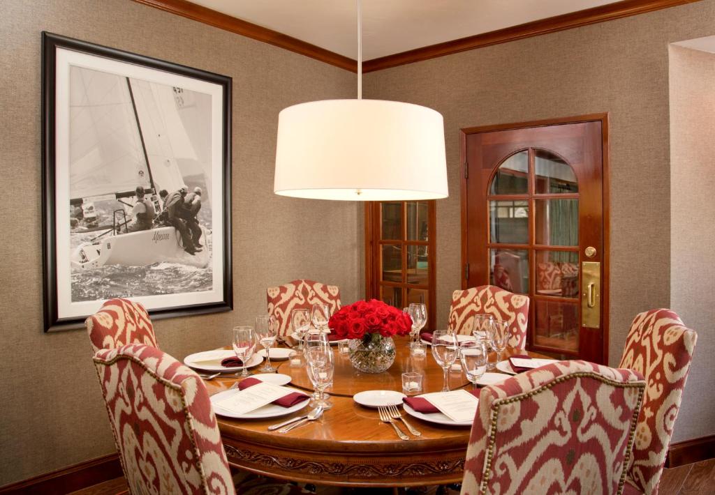 Ayres Hotel And Suites Costa Mesa/newport Beach Photo 34