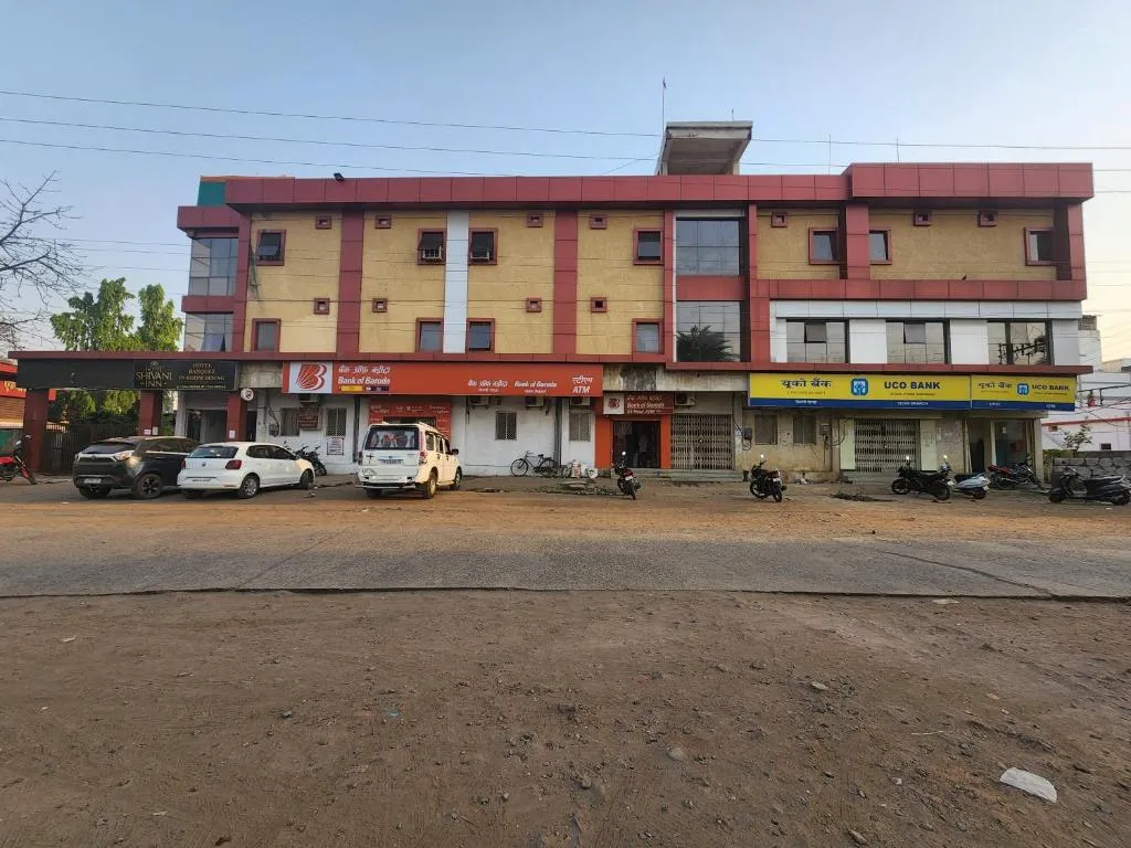 Shivani Inn Hotel & Banquet，位于Seonī的酒店