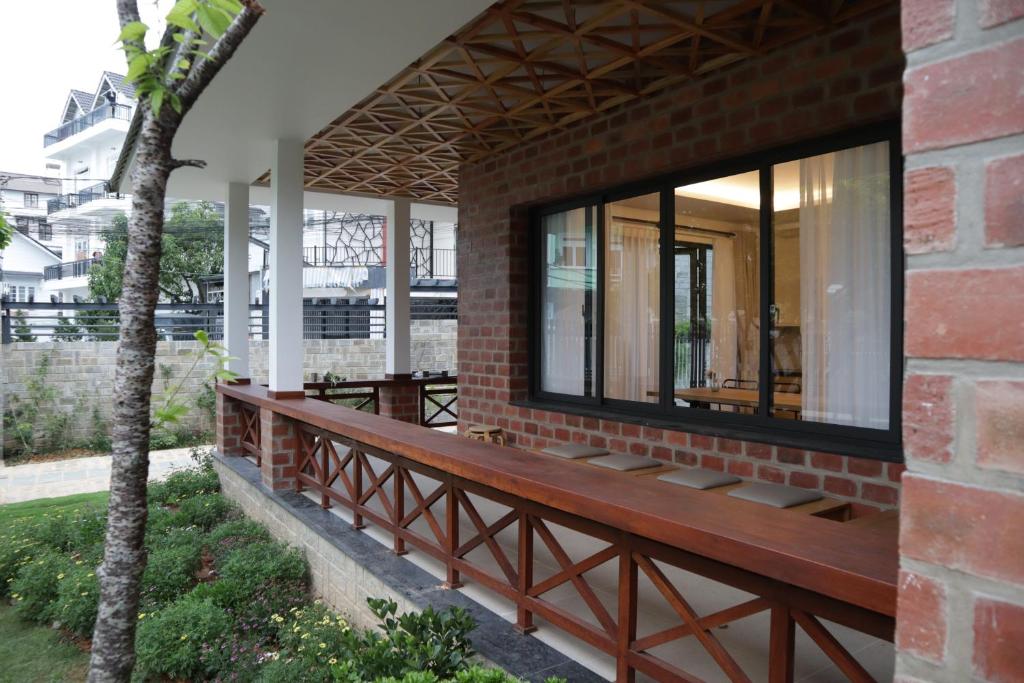 Balcony/terrace, Hoang Loc Villa Hotel in Dalat