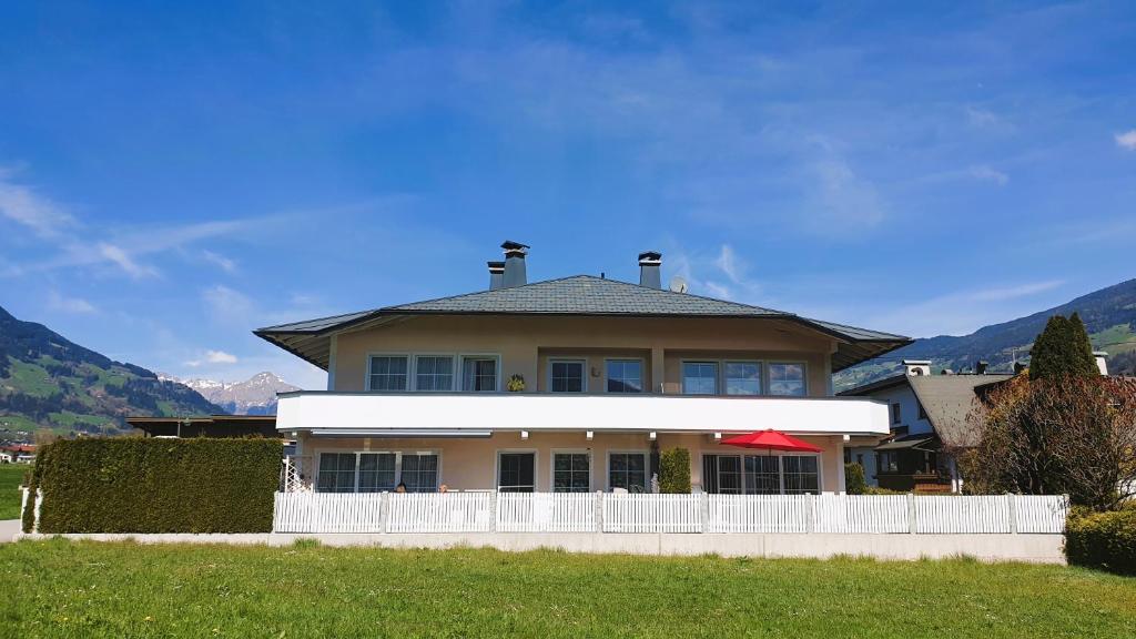 Apart Schiestl, Uderns