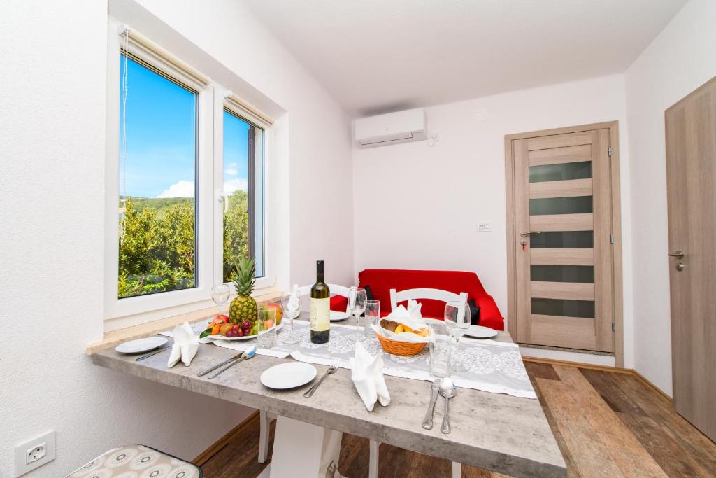 Apartman Paradiso, Martinščica