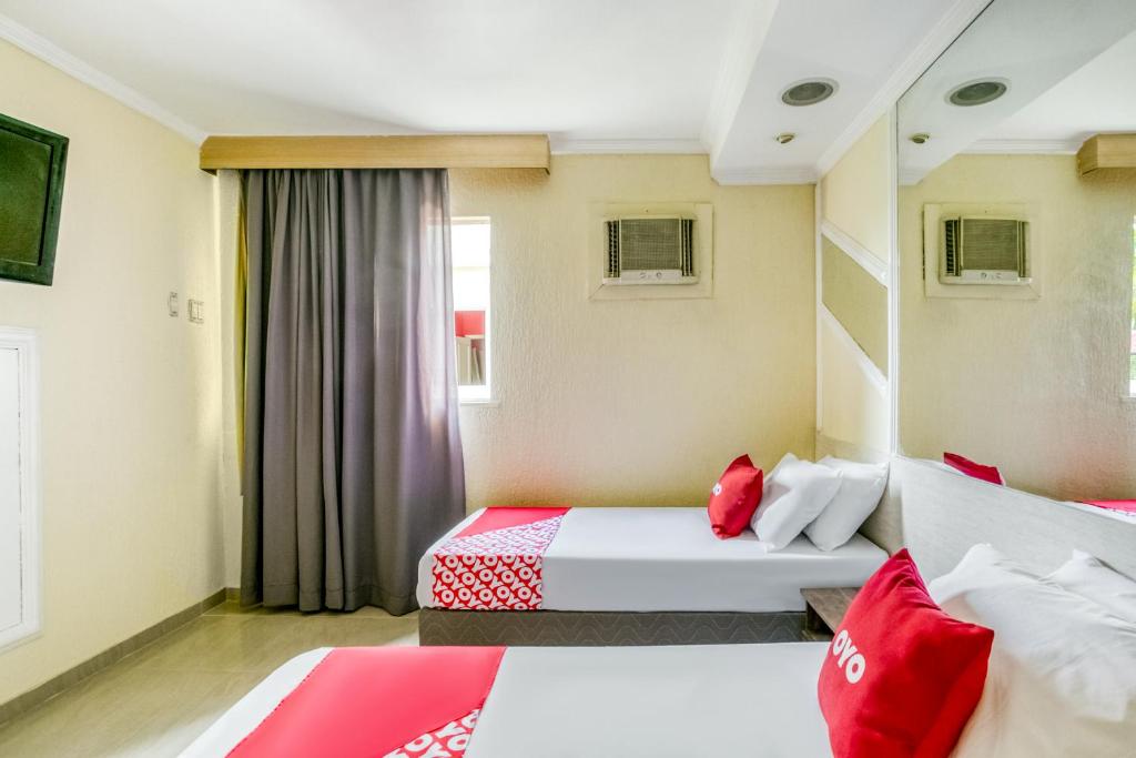 OYO Nobs Hotel, Sao Joao de Meriti photo