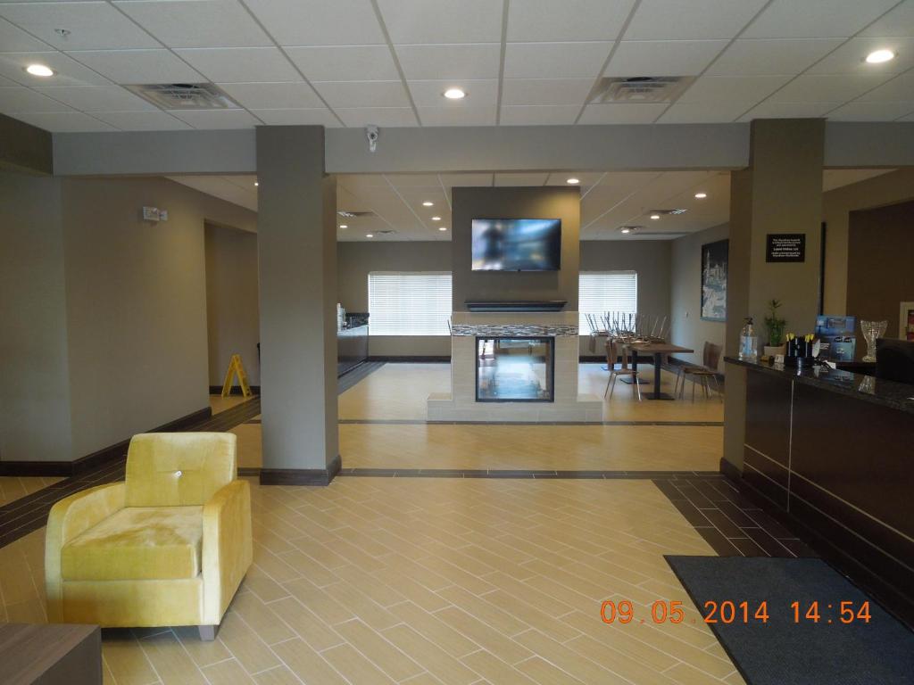 Super 8 By Wyndham Hershey photo