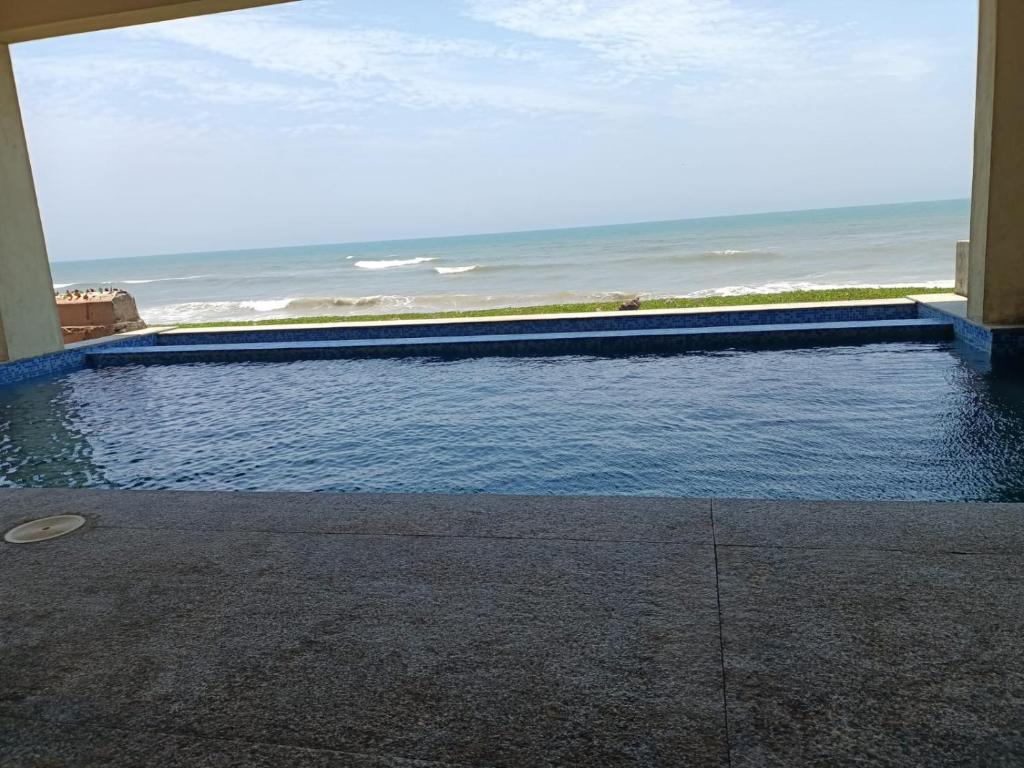 ECR BEACH HOUSE GUEST HOUSE WITH SWIMMING POOL photo