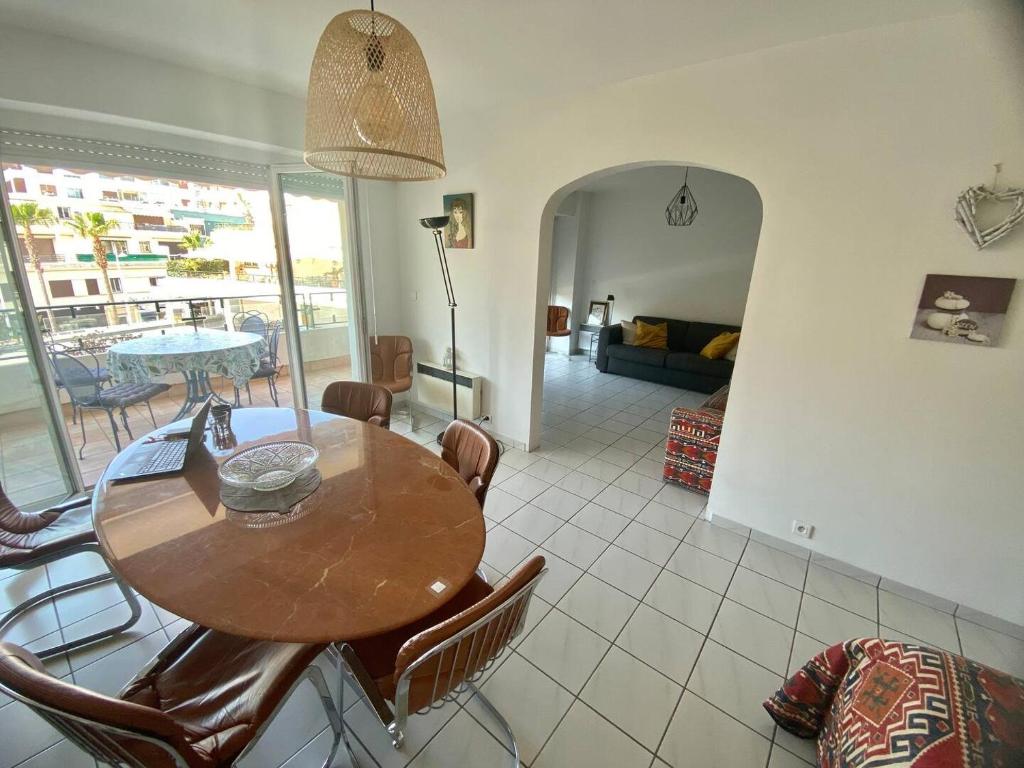 Flat in Juan - 3