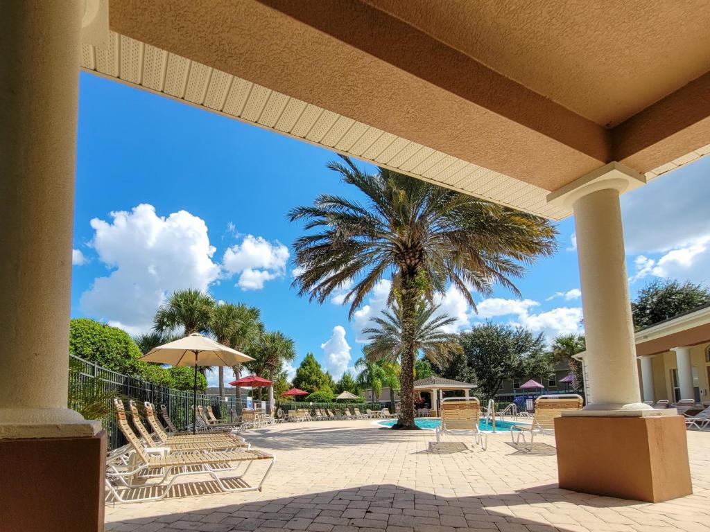 5Br 3Bath Private Townhome 13min Disney 1496ft photo