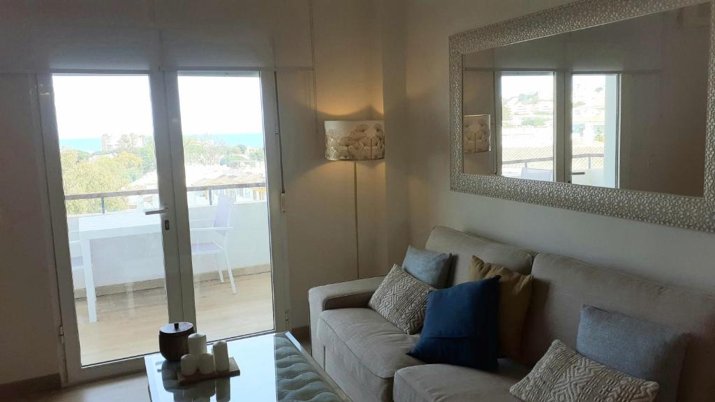APARTAMENTO- ATICO EN MIJAS COSTA , CON PISCINA. - 3