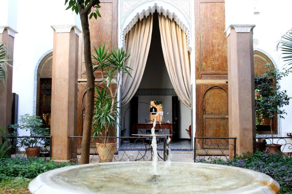 Entrance, Riad Laaroussa in Fes