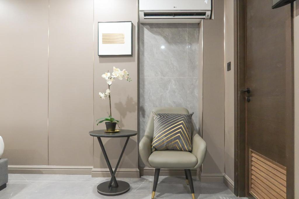 Recharge Residences Studio Apartment & Suites