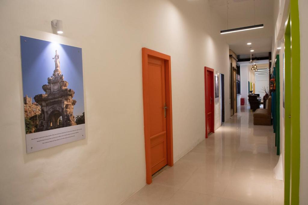 Empire Royale Hotel photo