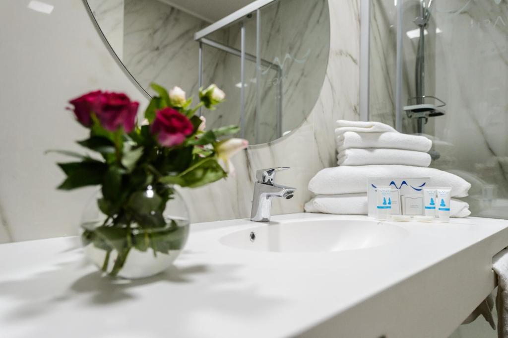 Mirage Medspa Hotel photo