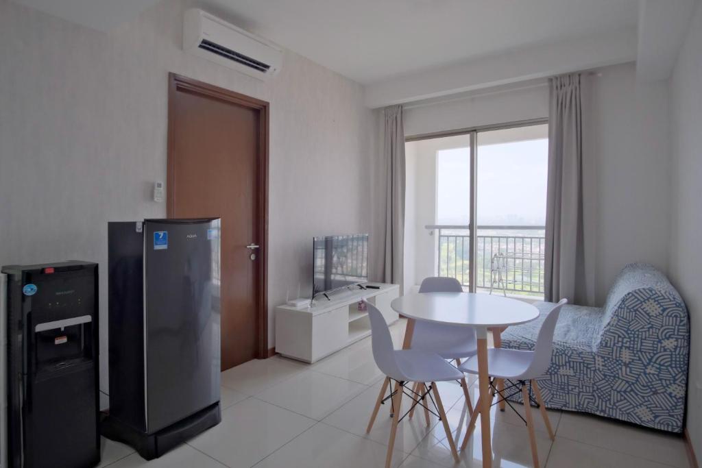 1BR Apartment Serpong Mtown Signature seberang SMS Mall photo