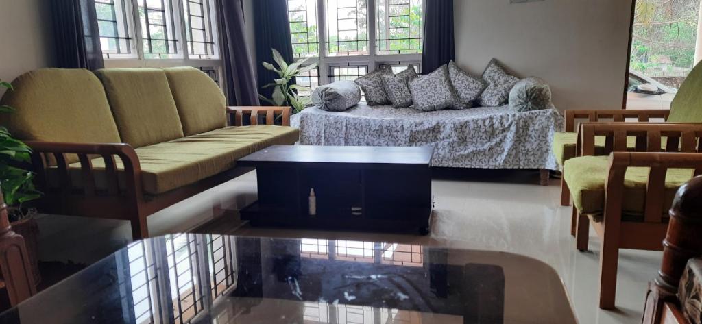 Tharavad Holiday Home photo