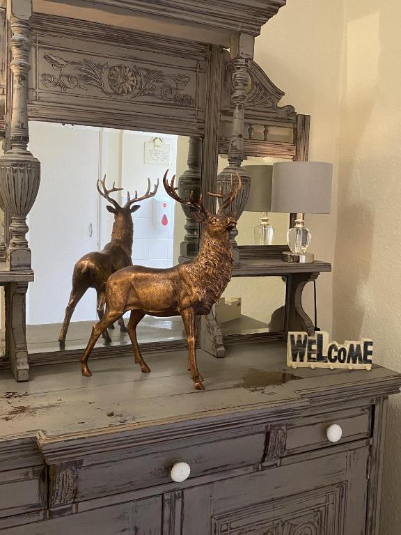 フロント・ロビー