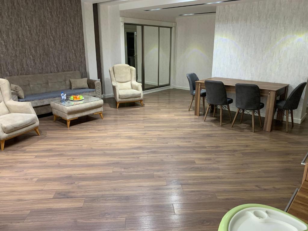 Park Azure Apartment Deluxe 2 Bedroom photo
