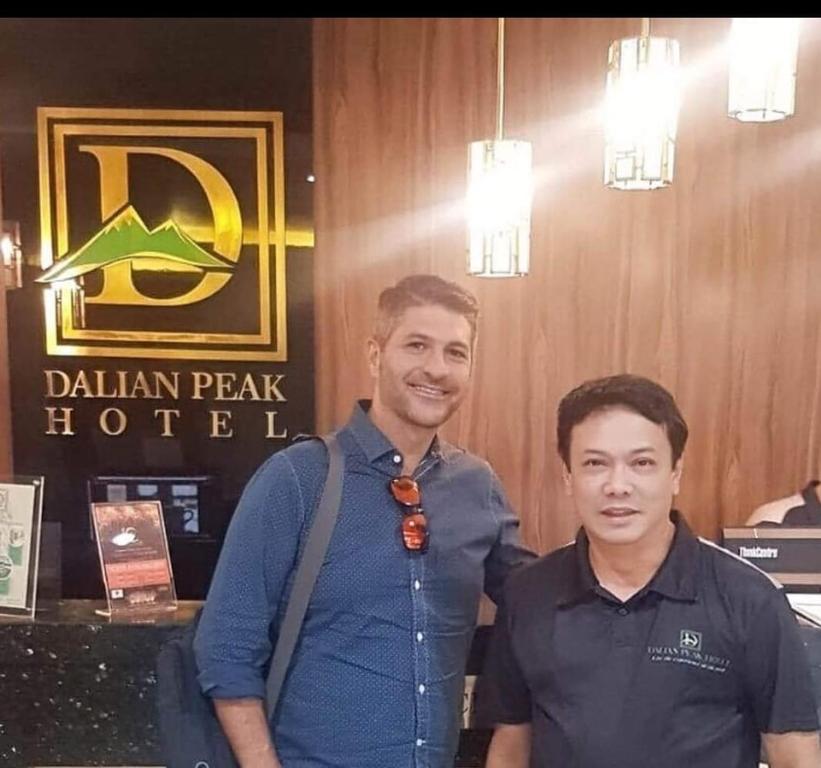 フロント・ロビー