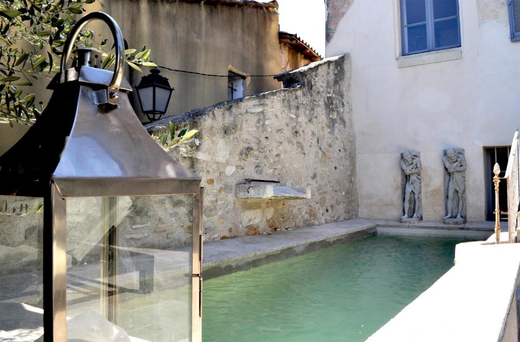 Le Petit Chateau photo
