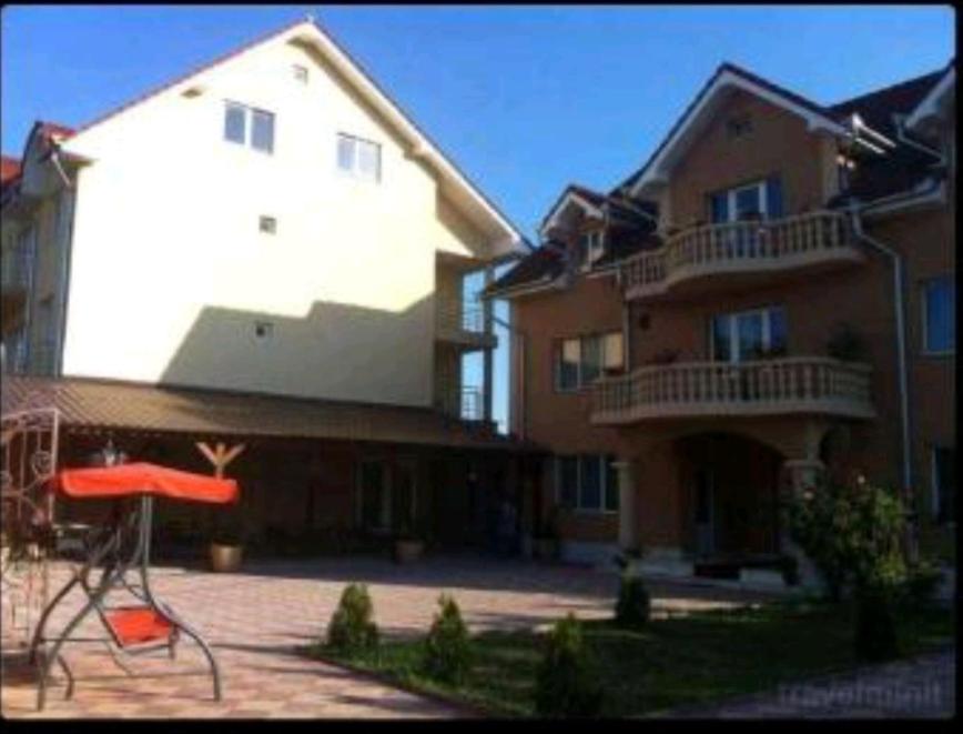 Pensiunea Lari — Hotel in Baile Felix