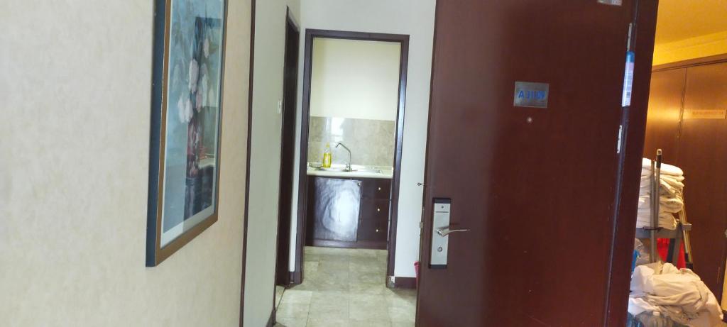 King Service Apartment At Times Square Kl photo
