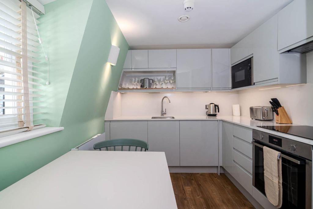 37 Doughty Street photo