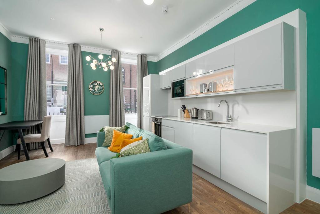 37 Doughty Street photo
