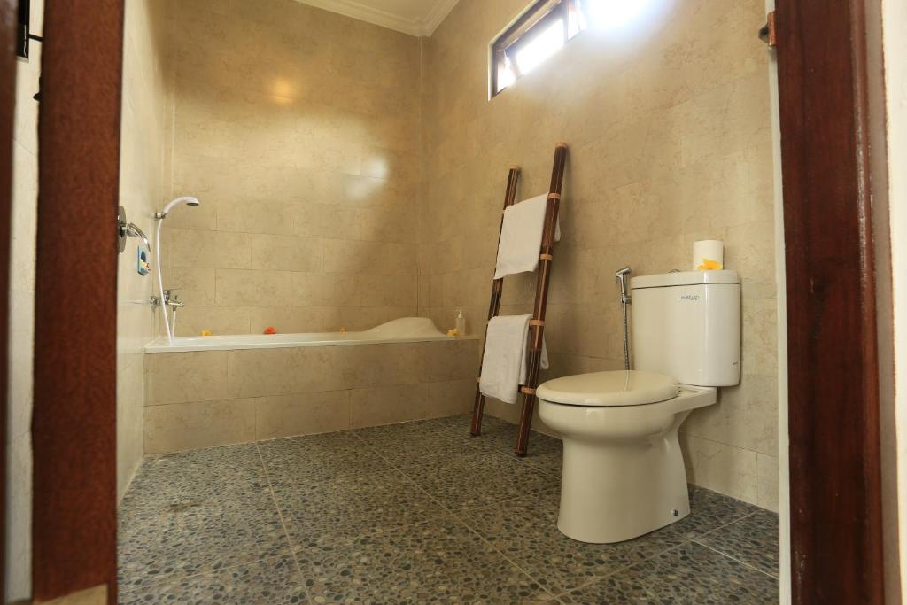 Putra Bisma Guesthouse photo