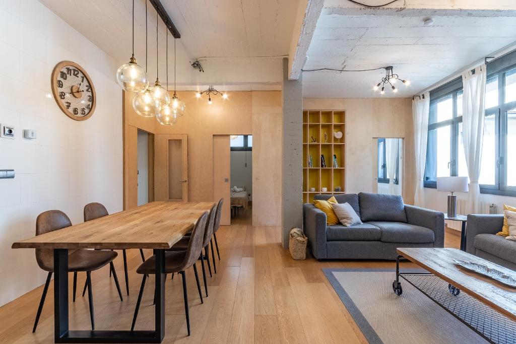 NEW! Lovely 3-Bedroom Loft in Bilbao - 3
