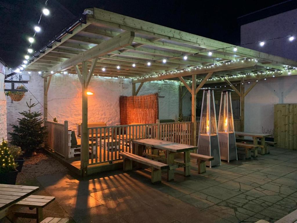 New Inn Hotel photo 7