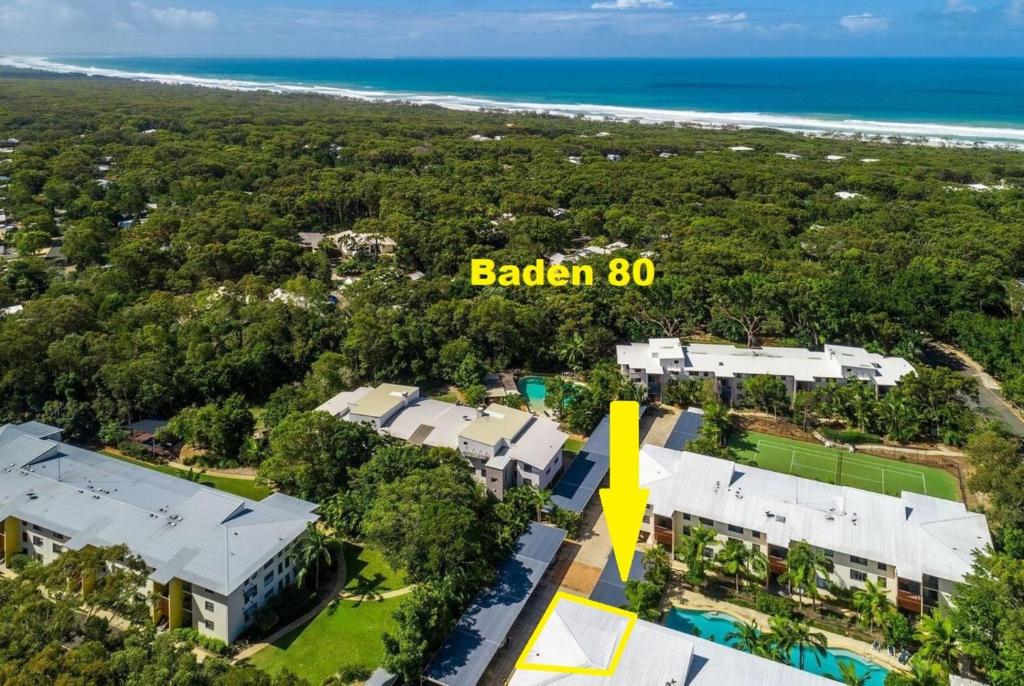 Baden 80 - Rainbow Shores, Air conditioned Unit, Top Floor, Walk To Beach photo