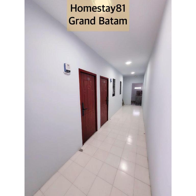 Homestay 81 Grand Batam photo