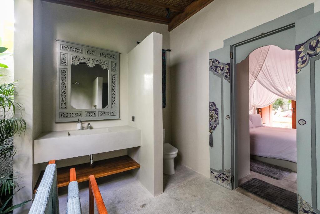 Villa Kikaa Bingin photo