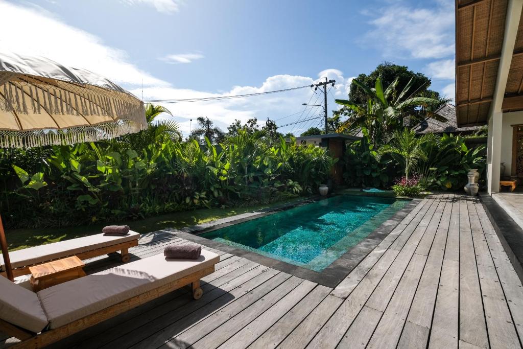 Villa Kikaa Bingin photo
