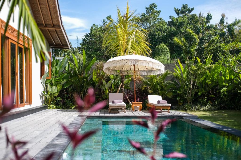 Villa Kikaa Bingin photo