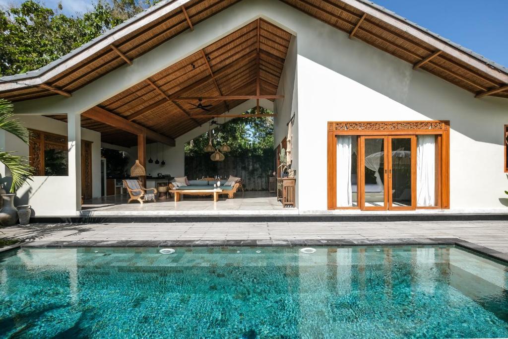 Villa Kikaa Bingin — Hotel in Bali