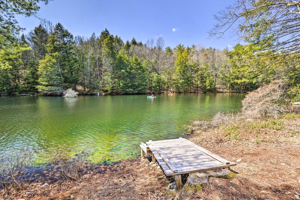 Waterfront Poconos Getaway Game Room and Deck!