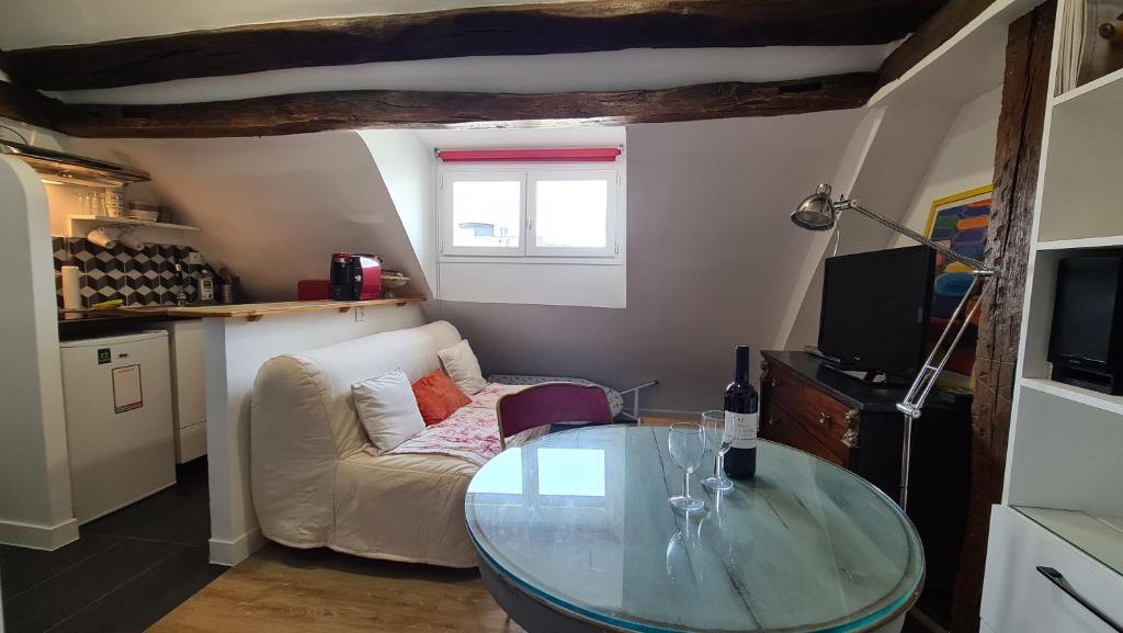 Appartement Cœur de Paris avec vue sur les toits - 3